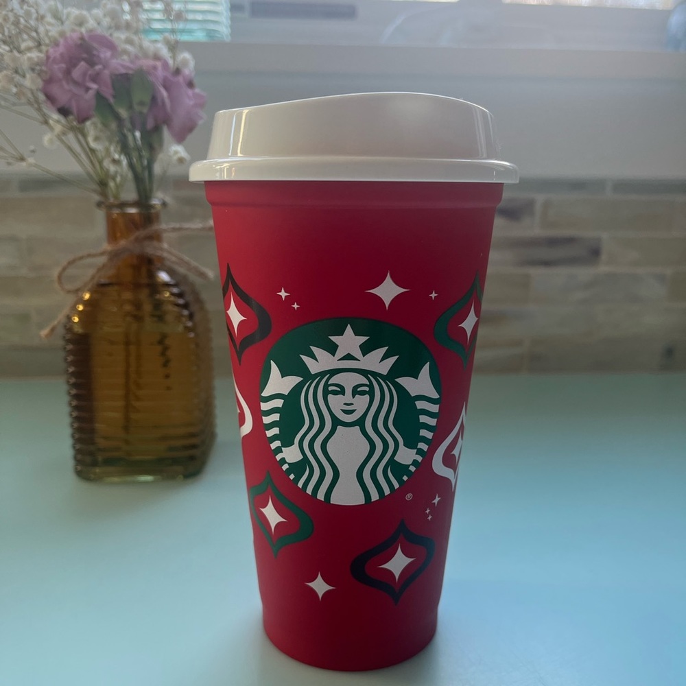 Starbucks Christmas red cup